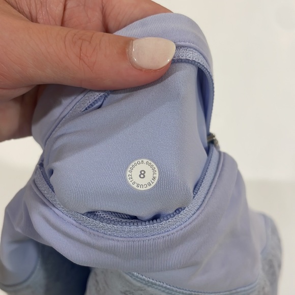 Lululemon! Blue/purple with marble pattern Speed Ups Low-Rise 2.5 Length Size 8 - Picture 3 of 4